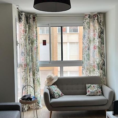 Apartamento Sister Wifi Apartment Валенсия Екстериор снимка