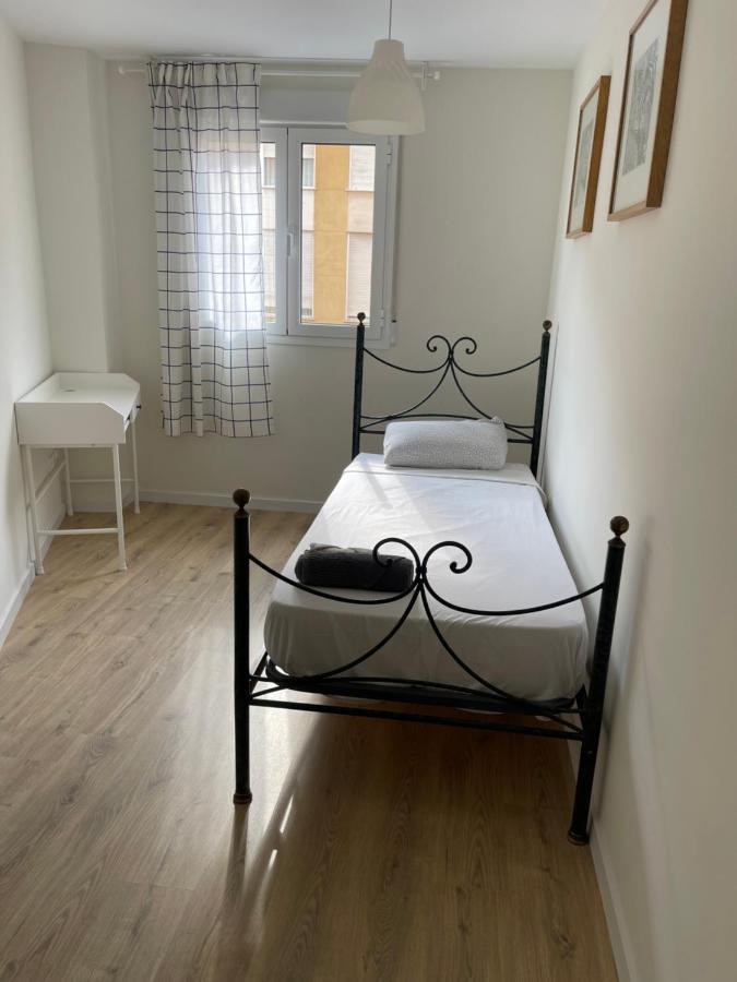Apartamento Sister Wifi Apartment Валенсия Екстериор снимка